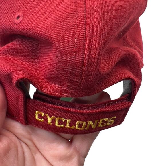 Iowa State Adjustable Hat LEGACY9I
DRI- FIT - Picture 3 of 11